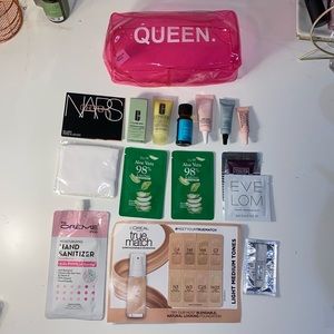LOTS BEAUTY SAMPLE BUNDLE